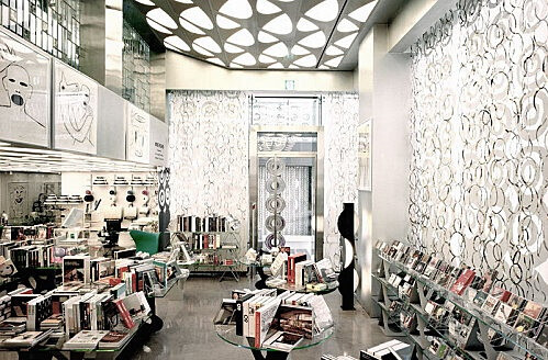 意大利-米兰Como街10号书店（La librairie 10 Corso Como）