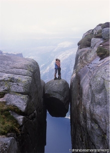 爱，真的需要勇气 挪威Kjerag or Kiragg山