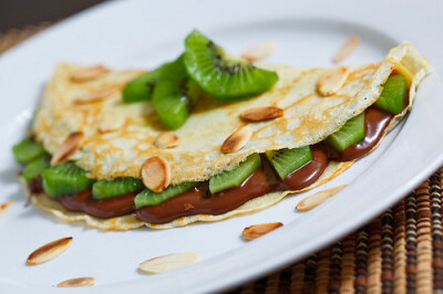 Nutella and Kiwi Crepes with Toasted Almond Slices (by Kevin Lynch)