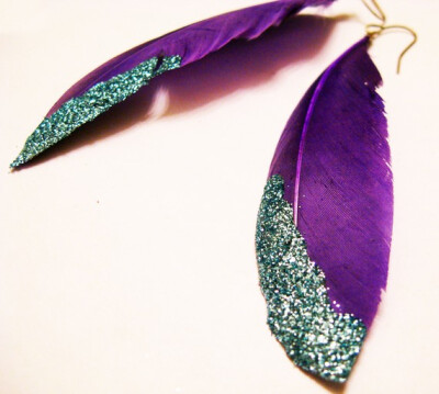 ✈紫羽毛耳環✈