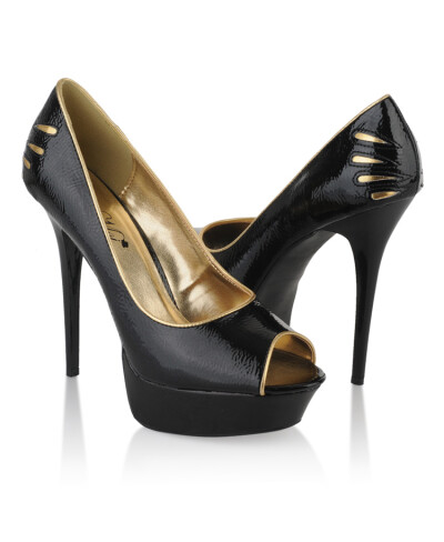 FOREVER21|Cutout Patent Pumps