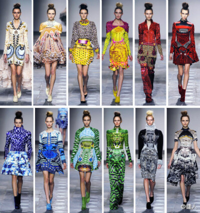 Mary Katrantzou，2012倫敦時裝周。濃豔色彩與印花的視覺衝擊。