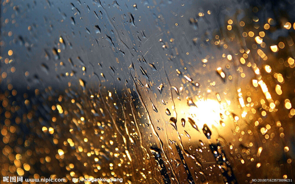 天雨粟，夜鬼哭，思念漫太古。