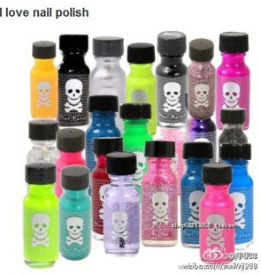  Hot Topic nail polish 骷髅荧光色夜光指甲油