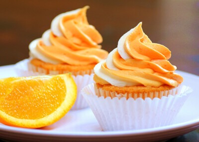 Orange Cream Pop Cupcakes