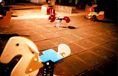 lomo_playground02