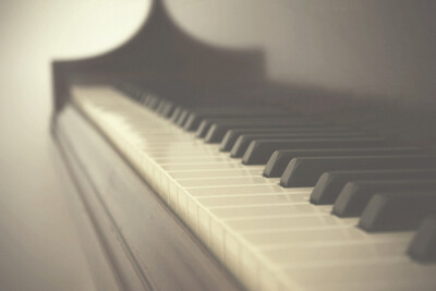 黑白之间，那些流年。