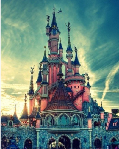 法国迪斯尼，童话般的浪漫调调~~~你最想和谁一起去？