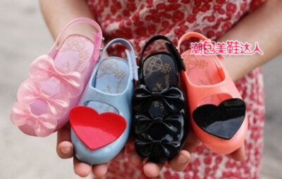 Vivienne Westwood西太后连baby也不放过……又是一堆萌物啊！！