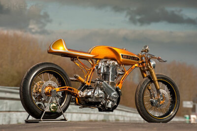 Cafe racers, custom motorcycles and bobbers