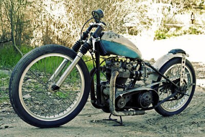 triumph-bonneville-custom-b.jpg (625×419)