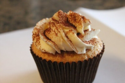 Tiramisu cupcake.