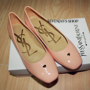 方头裸粉色漆皮平底单鞋女鞋芭蕾鞋 雅致 淑女