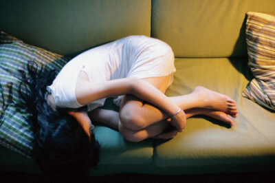 有时候，一个人想要的只是一只可握的手和一颗理解的心。