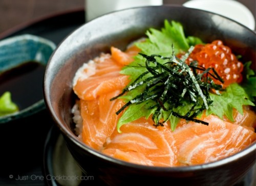 Salmon & Ikura Don recipe