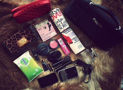 what's in your bag ?