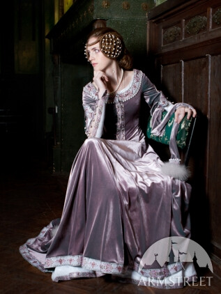 Lady Rowena Exclusive Velvet Embroidered Medieval Dress