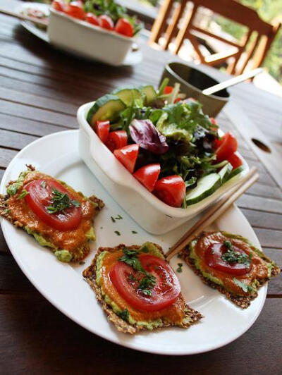 蔬菜沙拉 番茄饼