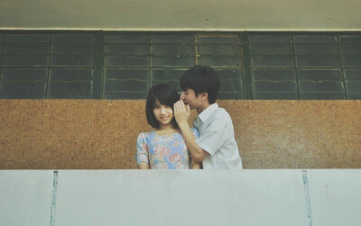 关于爱情 ，关于年少的时光。