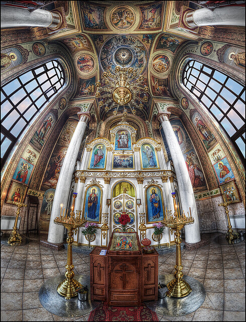 Saint George's Church in Kiev。晓冬知春