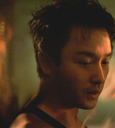  Leslie Cheung_