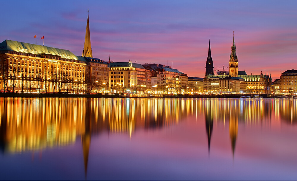 德国 汉堡 汉堡 Ein Hamburger Abend || Hamburg - the lake "Binnenalster" in the early evening