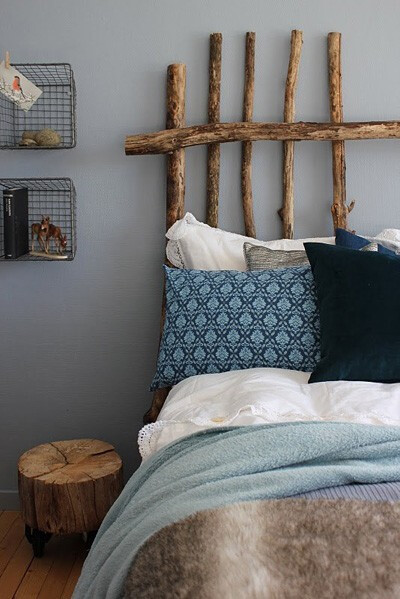 WOOD BED
