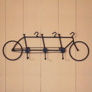 三人坐自行车铁艺墙挂