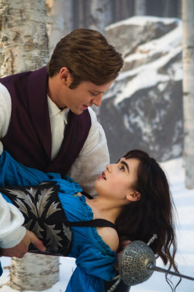 Still of Armie Hammer and Lily Collins in Mirror Mirror