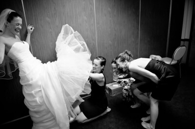 5th Place - Bride Getting Ready - 2011 Q4 Contest