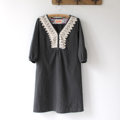 日系森林系 V领 蕾丝领边 中袖 宽松 长款 大衬衫