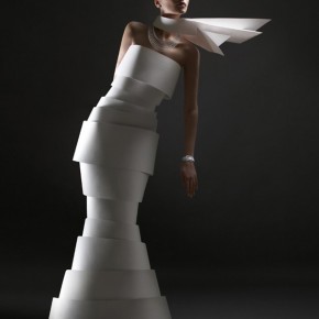 Creative Papercraft Fashion Design by Eli Maier &amp; Alexandra Zaharova