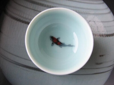 不悲不喜 彩绘小鱼陶瓷青瓷茶杯