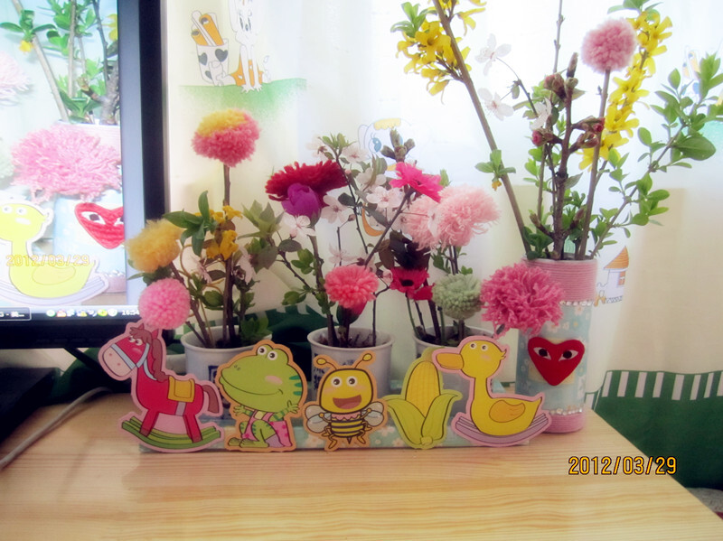 我做的毛线花.花瓶和小花园