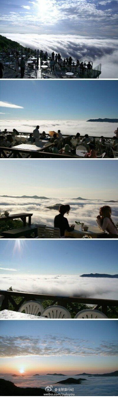【北海道云海Terrace——离天国最近的咖啡厅 】这是北海道Tomamu伟大的自然环境所孕育出的梦幻世界—云海，被称为距离天国最近咖啡厅，它便是星野度假村Tomamu的“云海Terrace”。