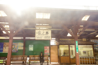 日本镰仓。江之电沿线。