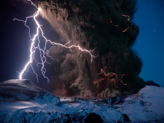 Eyjafjallajökull Volcano, Iceland by Sigurdur Hrafn Stefnisson