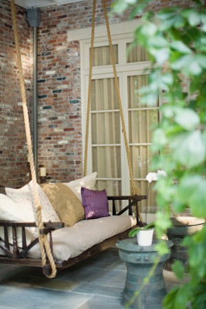 Wedding-Reception-Chair-Porch-Swing