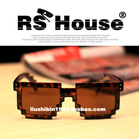 RS house2012新款BAP.ZELO超可爱时尚马赛克太阳眼镜男女通用墨镜 价格：20元 店铺链接：http://item.taobao.com/item.htm?id=16149172637&ref=http%3A%2F%2Fwww.meilishuo.com%2Fu%2FEALjRr&ali_trackid=2:mm_17142583_0_0:1333380928_3z4_869761665