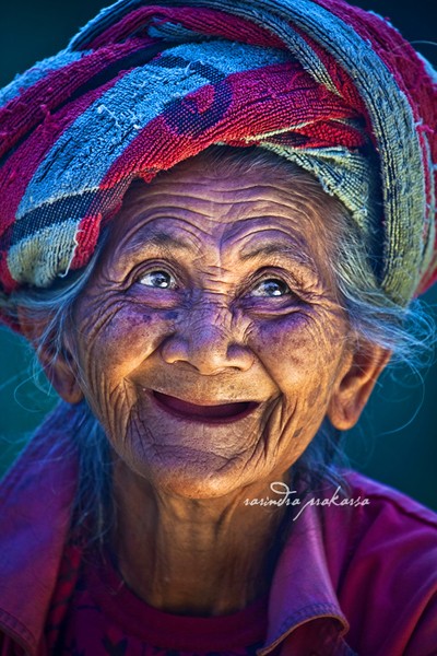 .joyful smile of a Balinese woman...Happy