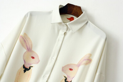 兔子衬衫。