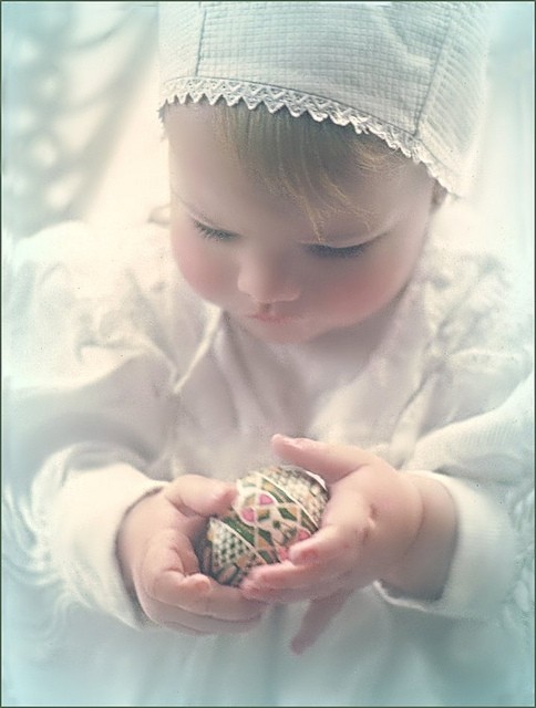 Happy Easter photography by Monica Roberts