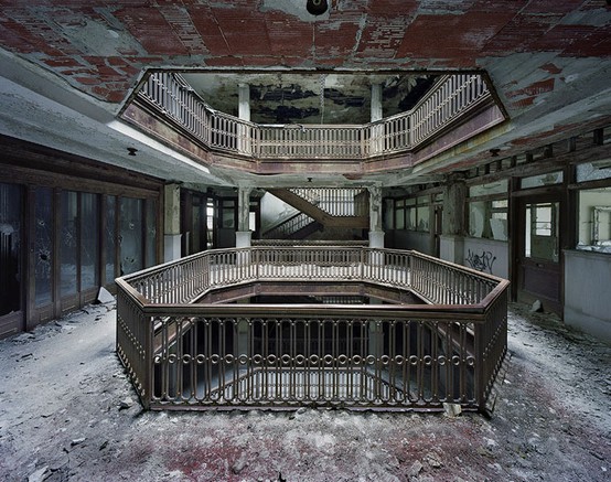 Atrium, Farwell Building in Detroit, MI (Photo credit: Yves Marchand & Romain Meffre)