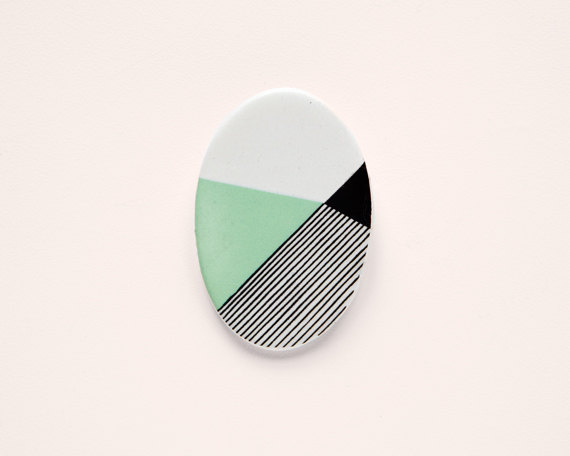 Oval N3 - Geometric Ceramic brooch