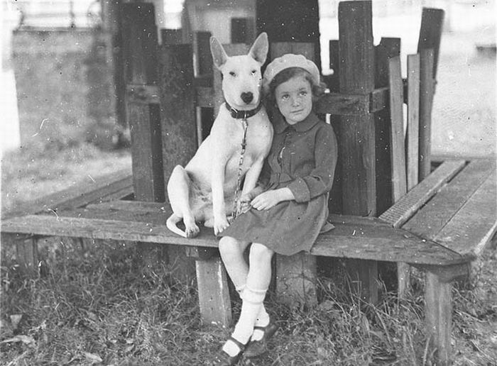 People And Their Dogs7 Black and White Old Pictures of Pets