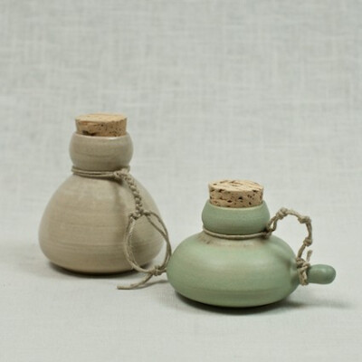 Ceramic Drinking Gourd 陶瓷饮水葫芦