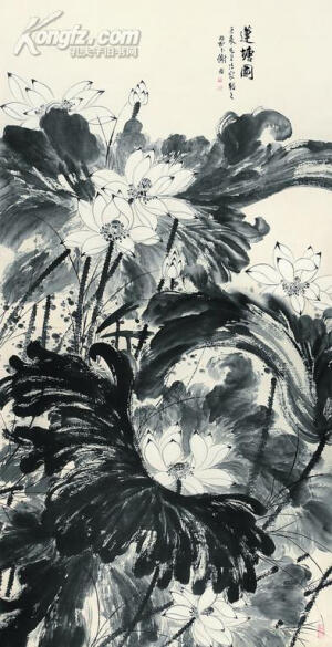 谢稚柳 莲塘图 《莲塘图轴》，一米七的高头大轴，图中巨大的墨荷横空出世，奇肆的构图，使得画面极富视觉冲击力。加之酣畅的笔墨，生动的勾勒，更是散发出绘者独特的艺术魅力，为谢氏"落墨法"经典之作。画幅中谢老自题："巨来先生法家教之"，正是赠于篆刻巨匠陈巨来。右下角更有王季迁审定章，实为难得之收藏珍品。