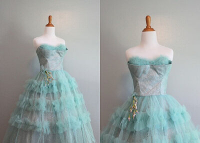 50s Prom Dress / 50s Strapless Shelf Bust Party Dress / Vintage Dress / 1950s Dress