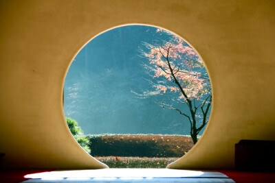 鎌倉明月院丸窓