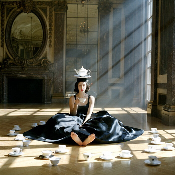 美国纽约摄影师罗尼·史密斯（Rodney Smith）和人们分享了他的一组作品，给人一种新鲜感，让人振奋